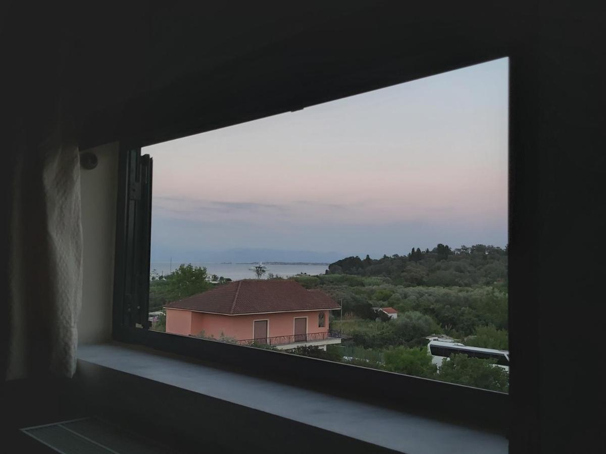 Mirmidones Corfu Apartment Petrití Buitenkant foto